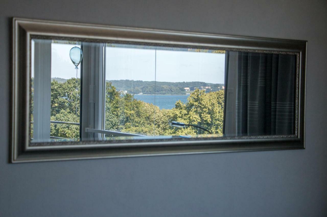 Ferienwohnung Seebrise Γκλύξμπουργκ Εξωτερικό φωτογραφία