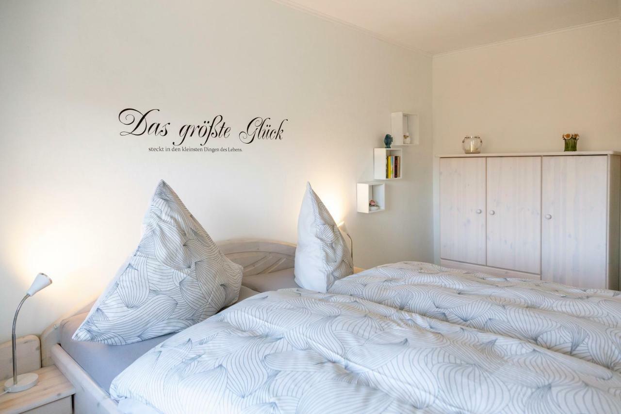 Ferienwohnung Seebrise Γκλύξμπουργκ Εξωτερικό φωτογραφία