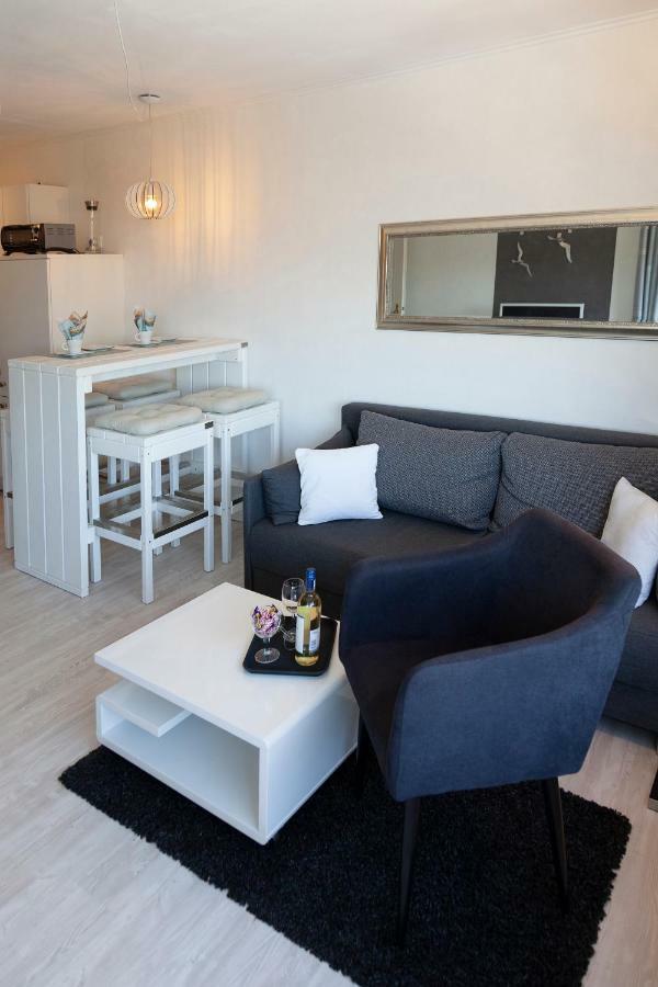 Ferienwohnung Seebrise Γκλύξμπουργκ Εξωτερικό φωτογραφία